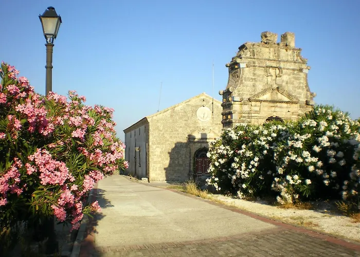 Polytropon Apartamento Kástron