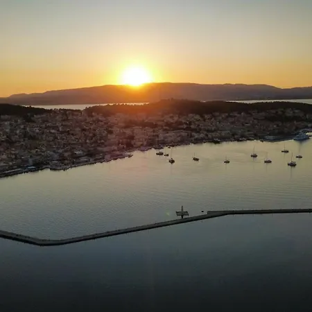 公寓 Polytropon Kástron