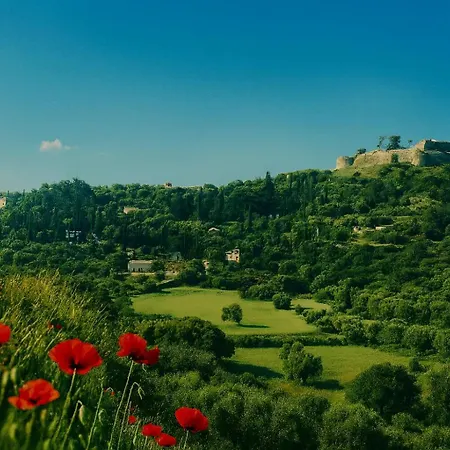 Polytropon 公寓 Kástron