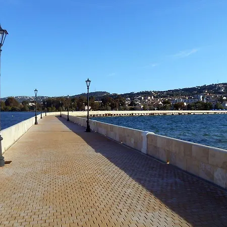 Polytropon 公寓 Kástron