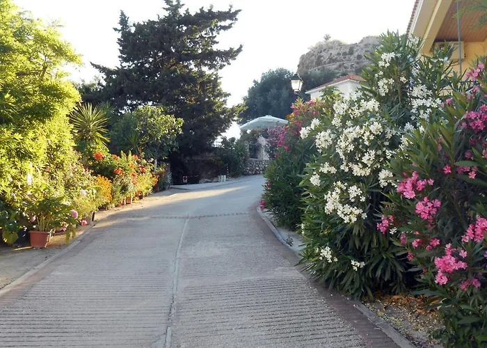 Polytropon Kastron (Kefalonia)