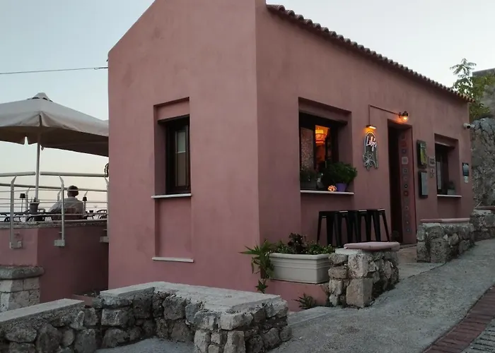 Polytropon * Kastron (Kefalonia)