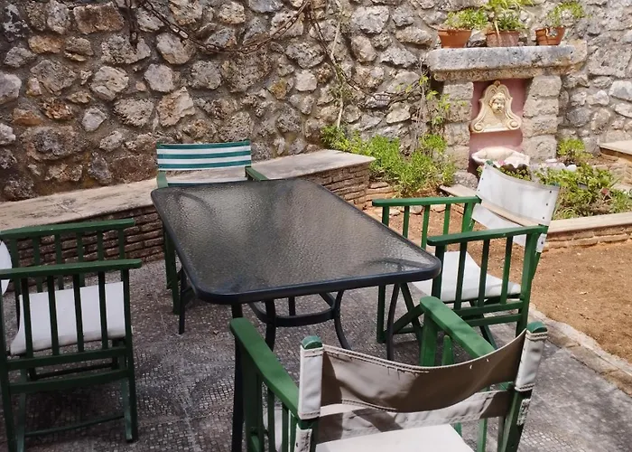 Polytropon * Kastron (Kefalonia)