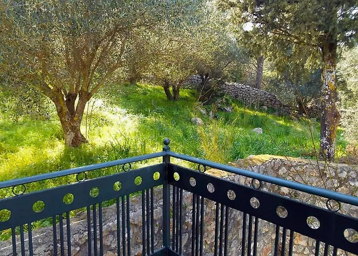 Polytropon Apartment Kastron (Kefalonia)